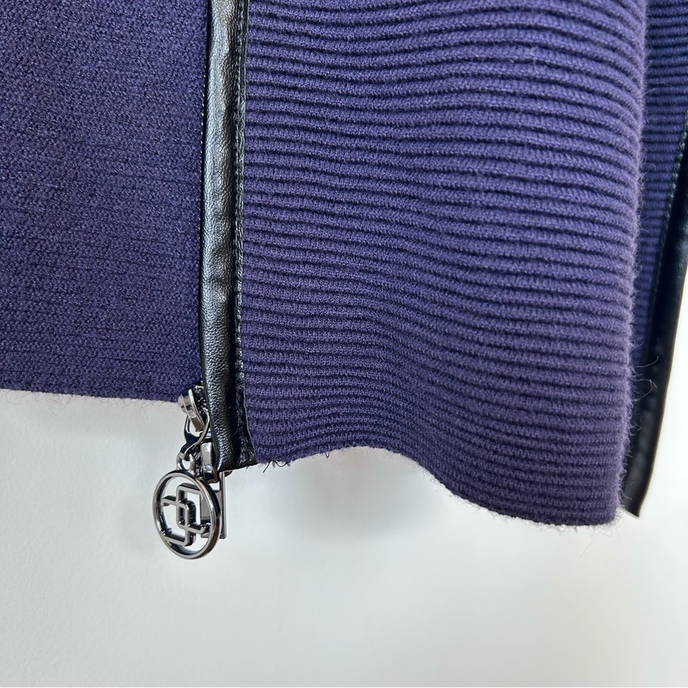 Chico's Navy Knit Open-Front Poncho with Black Trim - Picture 3 of 8